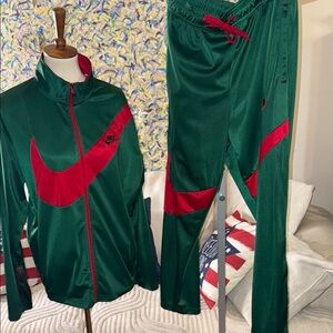 Nike Forest Green and Crimson Tracksuit
